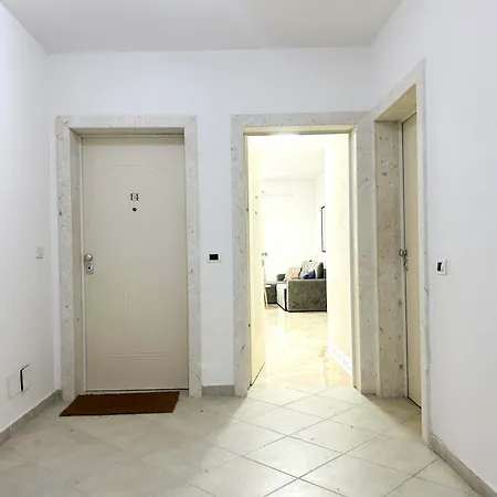 Sea Charm Retreat C16 * Golem (Tirana)
