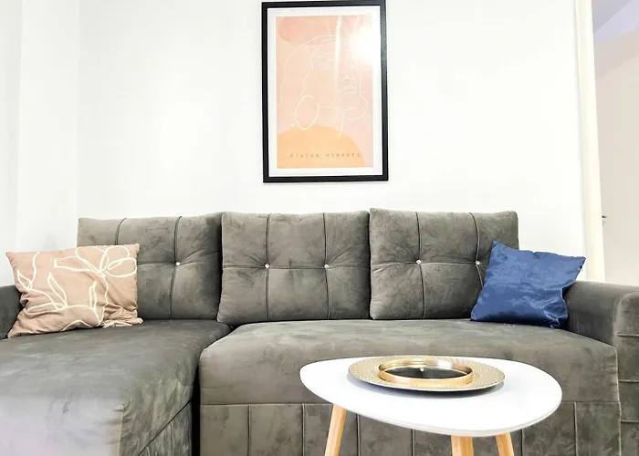 Sea Charm Retreat C16 * ゴーレム