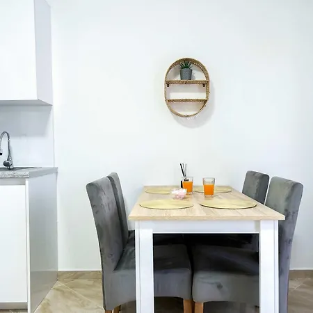 Apartment Sea Charm Retreat C16 *