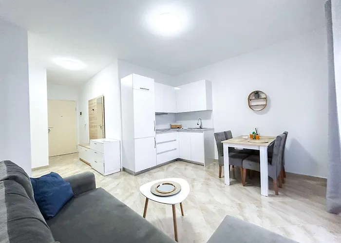 Apartment Sea Charm Retreat C16