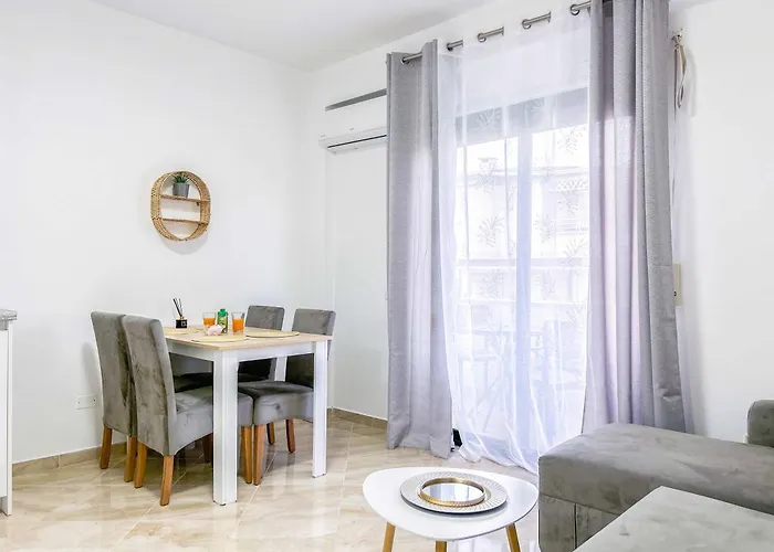 Sea Charm Retreat C16 Apartment *