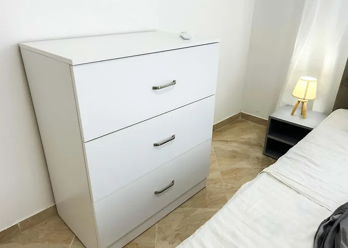 Sea Charm Retreat C16 Golem (Tirana)